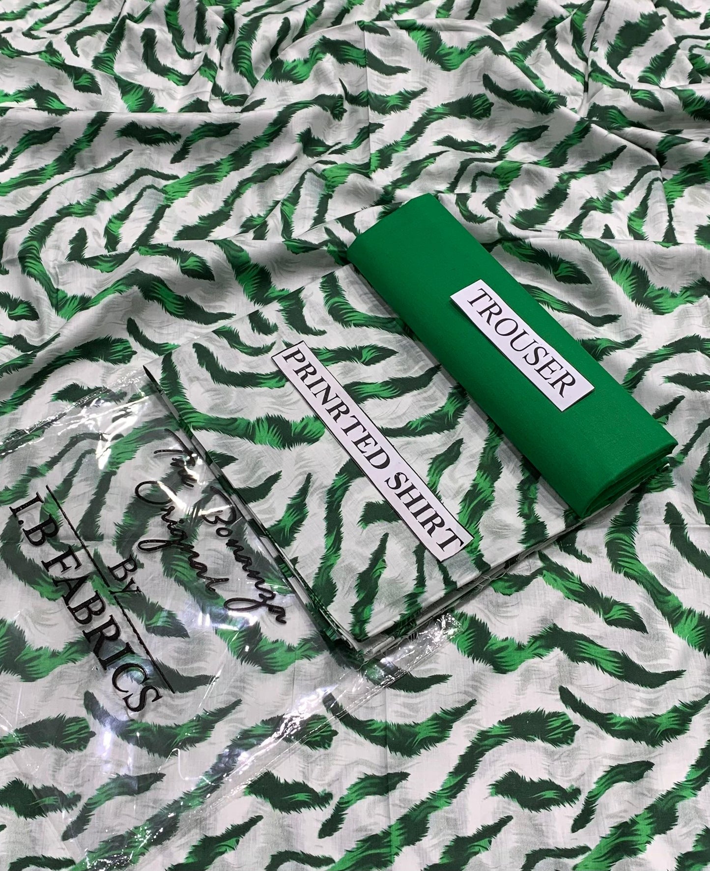 2pc Lawn Bonanza | IZM