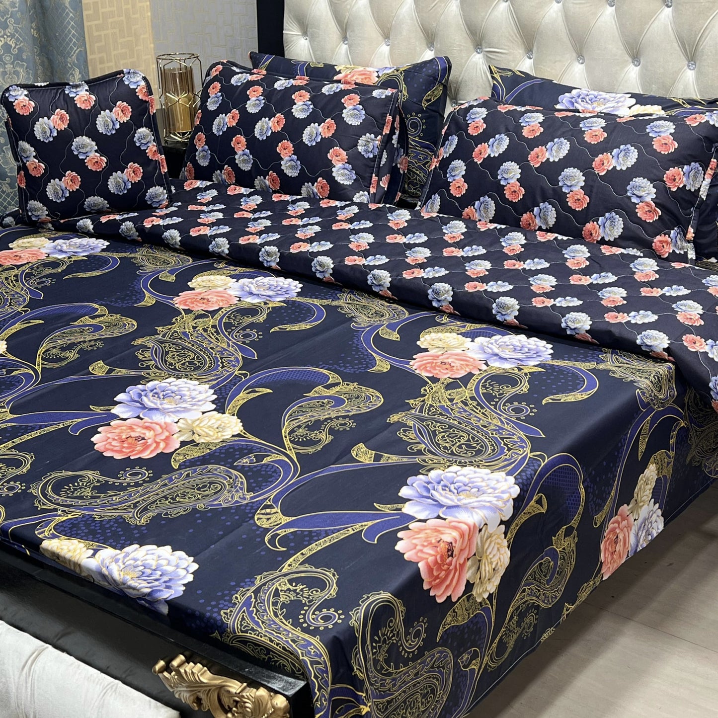 7Pc Printed Comforter Set | IZM